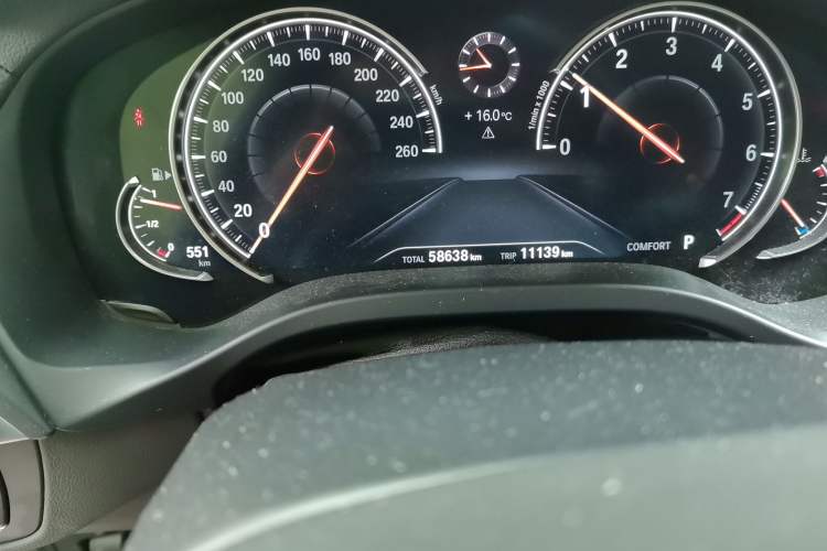 Used BMW X3 2018 xDrive30i Luxury Model M Sport Package China V Odometer Close Up