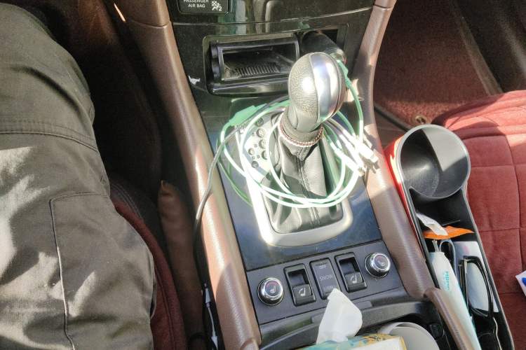 Used Infiniti QX50 2013 2.5L Two-Wheel-Drive Elegant Edition
