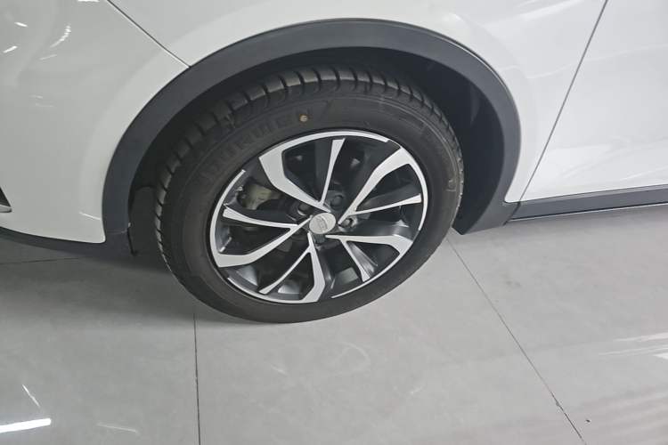 Used Geely Auto Emgrand GS 2019 1.4T CVT Edition Left Front Wheel Hub