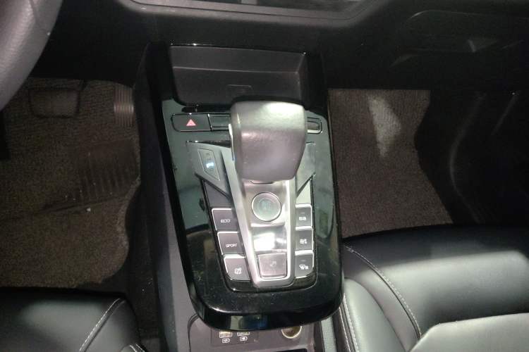 Used BYD Yuan New Energy 2019 EV535 Smart Connect Trendsetting Model