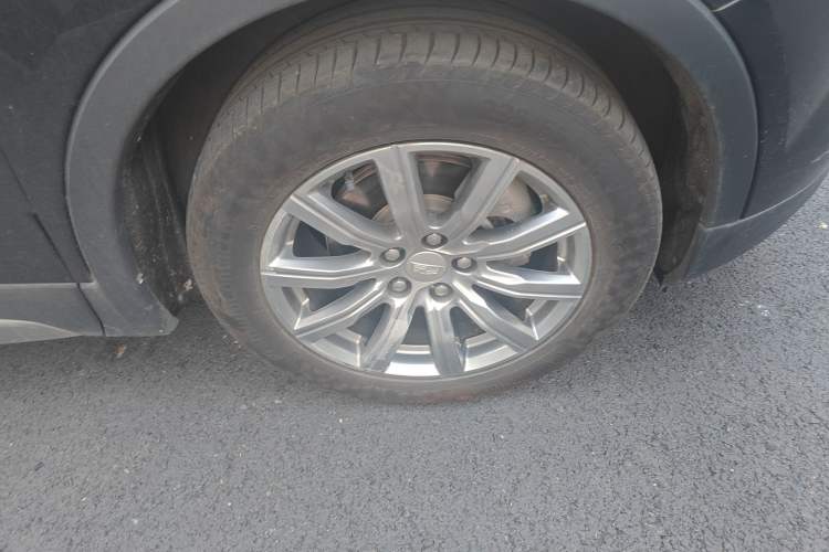 Used Cadillac XT4 2021 28T Two-Wheel Drive Leading Version
