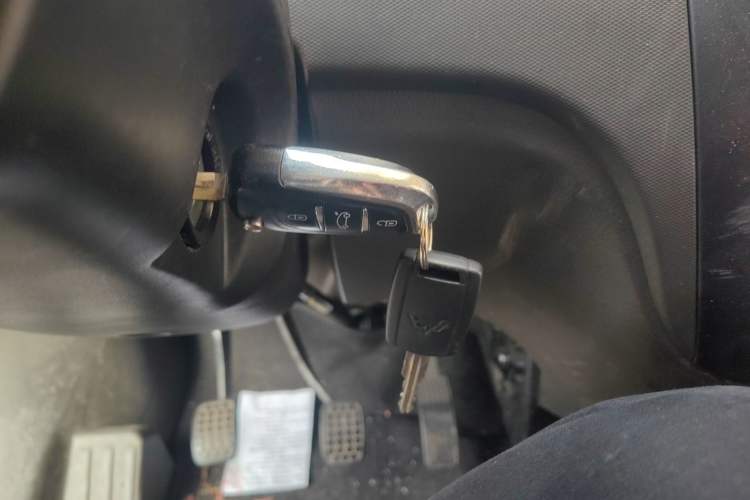 Used Wuling Rongguang S 2021 1.2L Base Model 5-Seater LSI