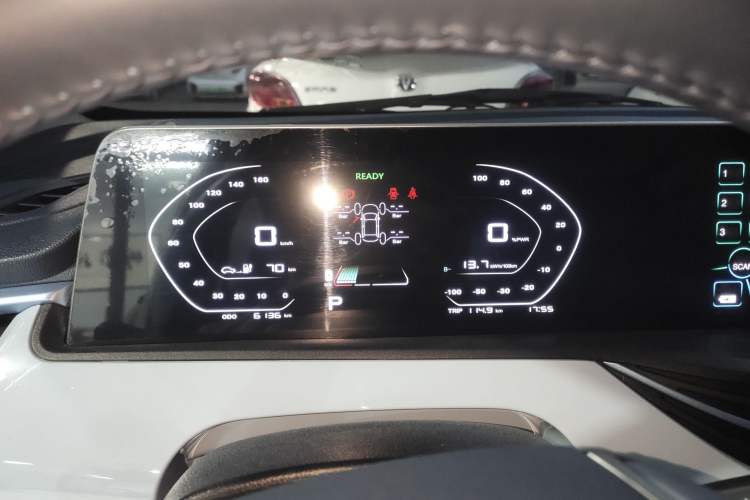 Used Oshan Benni E-Star 2023 Colorful Version Lithium Iron Phosphate
