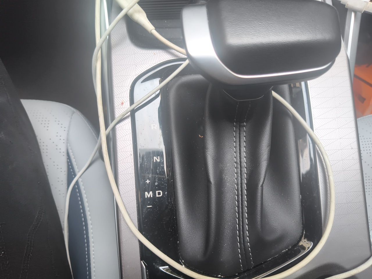 Geely Auto Emgrand 2022 4th Generation 1.5L CVT Flagship Model — снимка 14