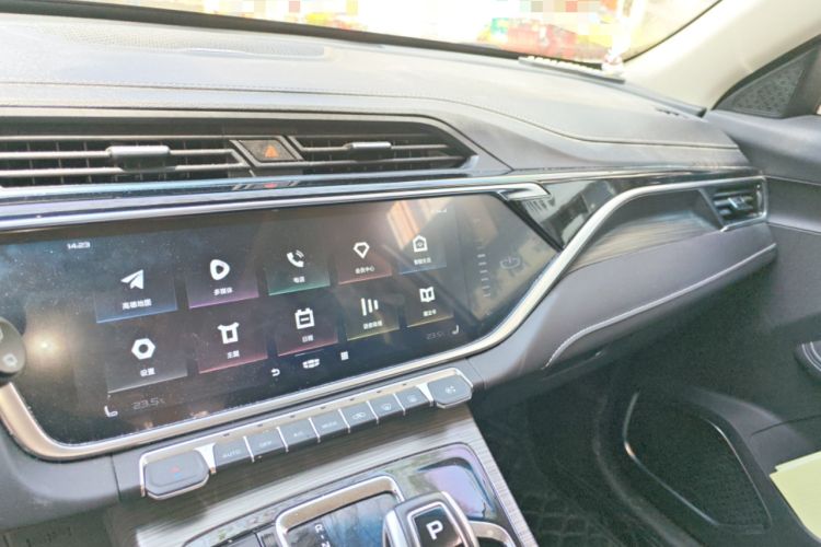 Used Geely Auto Emgrand X7 Sport 2020 1.8TD DCT Smart PRO Audio And AC Panel