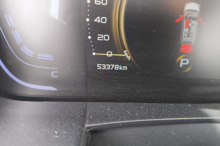 Used Geely Auto Jiajie 2021 1.8TD DCT Luxury Model Odometer Close Up