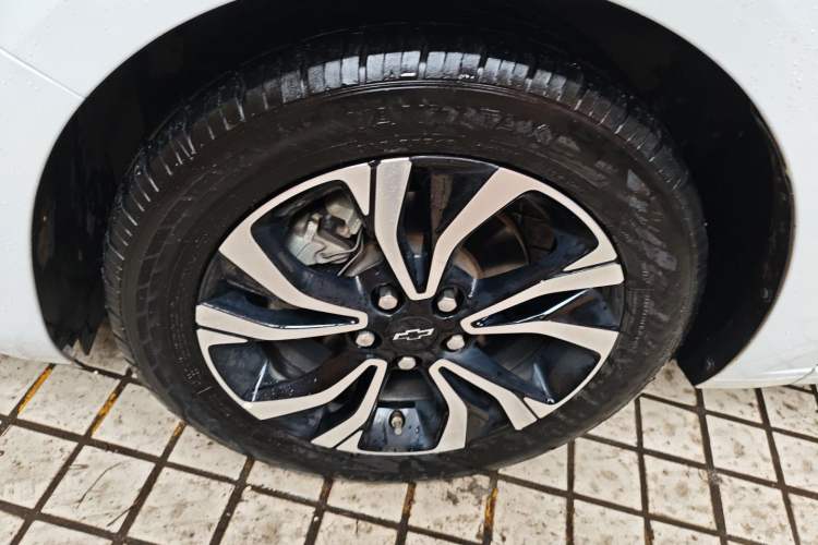 Used Chevrolet Monza 2019 RS 330T Automatic Comfort Edition China VI Standard
