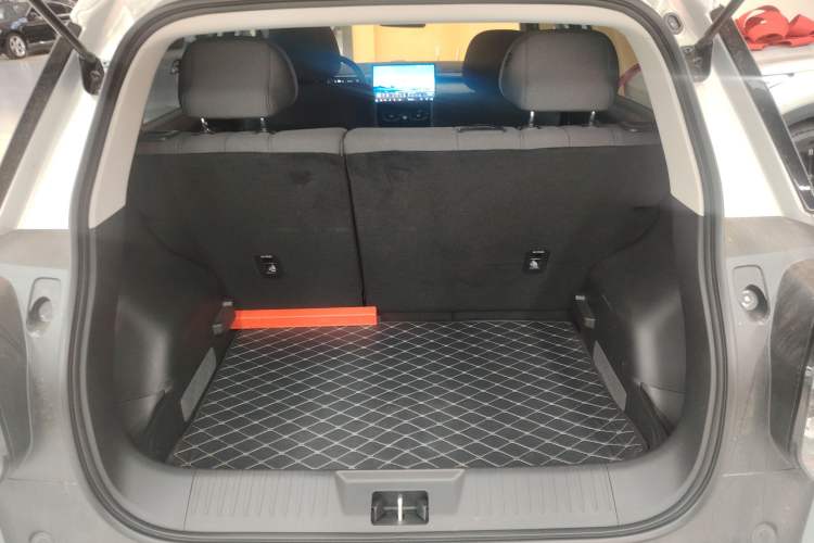 Used AION UT 2025 330 Star Edition Trunk