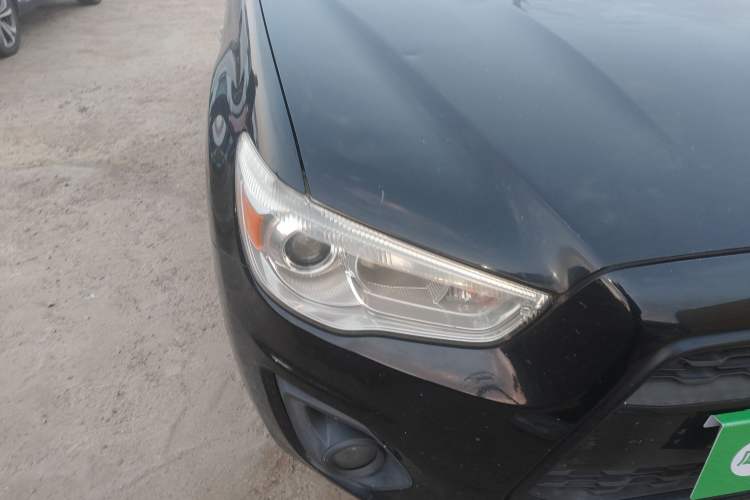 Used Mitsubishi ASX 2013 1.6L Manual Two-Wheel Drive Standard Edition
