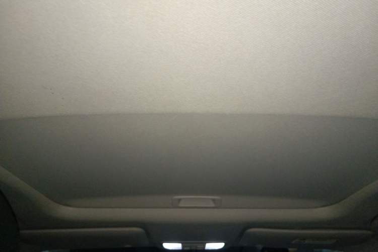 Used Honda Gienia 2017 1.5L CVT Fashion Edition Headliner