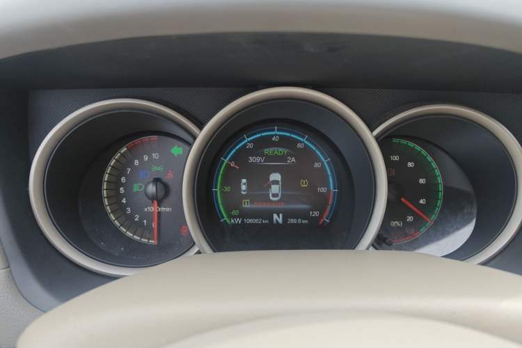 Used Dongfeng Junfeng E11K 2021 60.43 kWh Battery-Swap Version Instrument Cluster