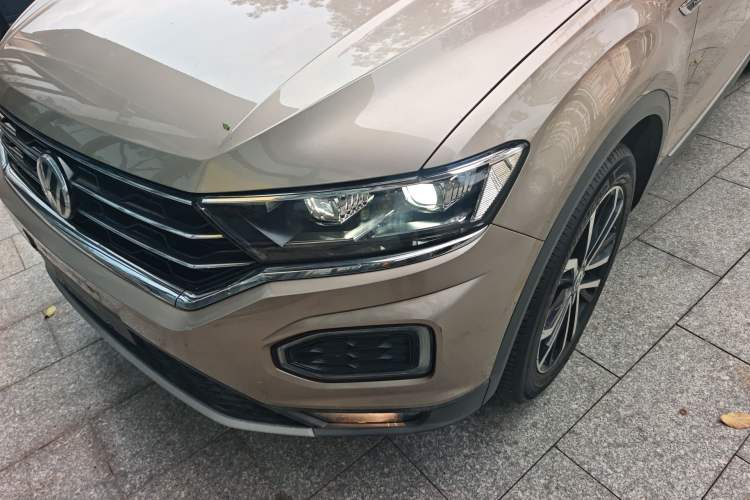 Used Volkswagen T-ROC 2018 280TSI DSG Two-Wheel-Drive Comfort Version China V Standard Left Front Headlight