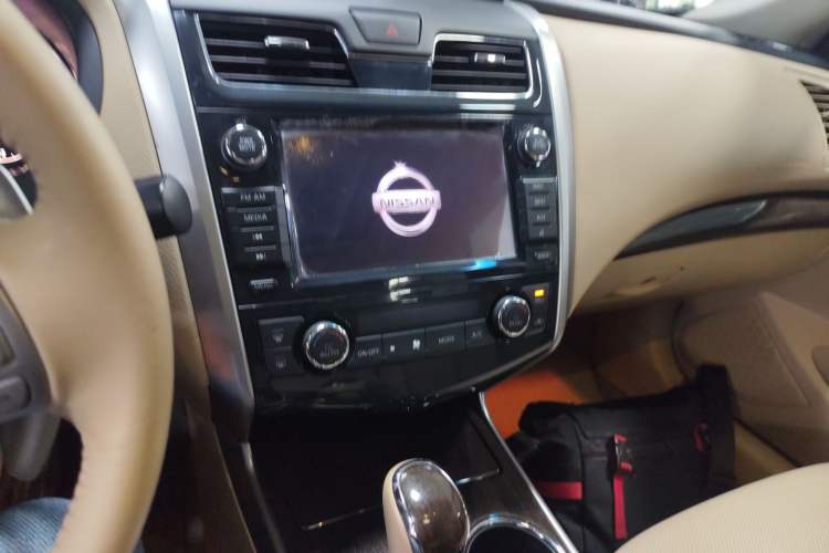 Used Nissan Teana 2014 Duke 2.5L XV Deluxe Edition
