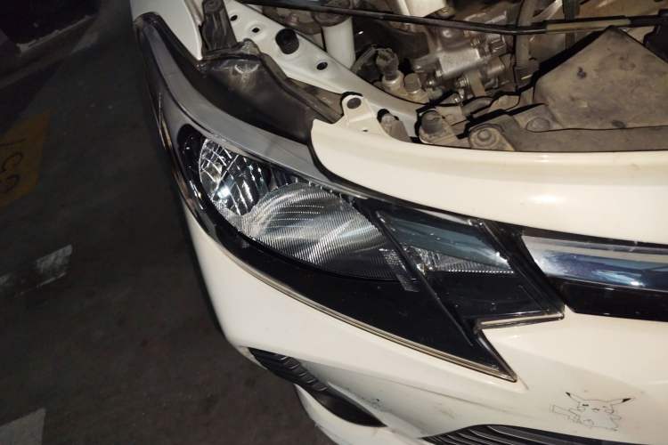 Used Toyota Vios 2021 1.5L CVT Innovation Edition Right Front Headlight