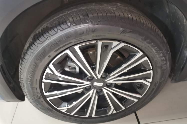 Used Geely Galaxy Xingjian 7 EM-i 2025 120km Flagship Edition