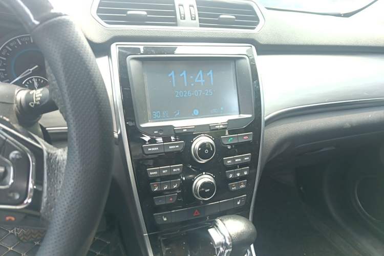 Used Haval H2 2015 1.5T Automatic Two-Wheel Drive Elite Edition