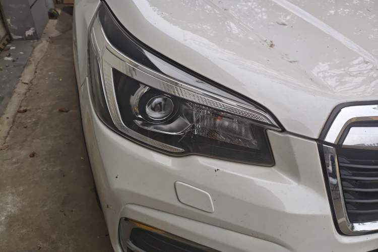 Used Subaru Forester 2019 2.0i Luxury Edition EyeSight Right Front Headlight