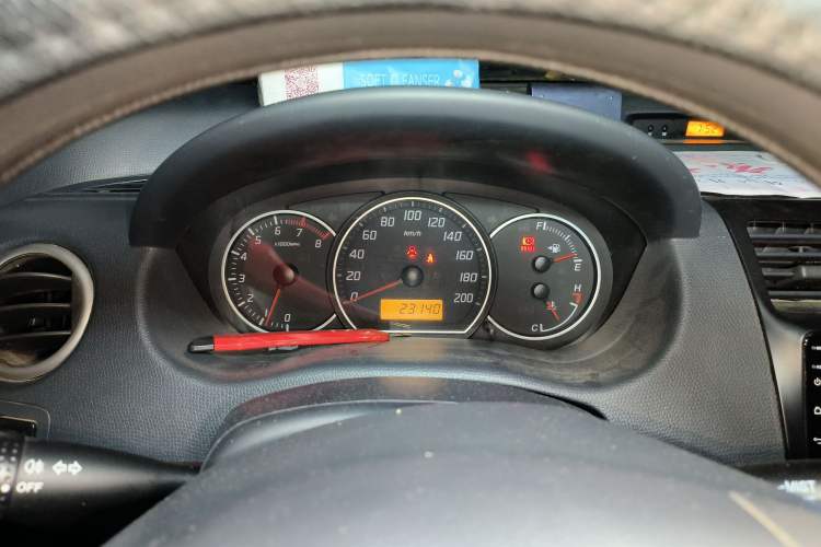 Used Suzuki Swift 2013 1.5L Manual Standard Edition Instrument Cluster
