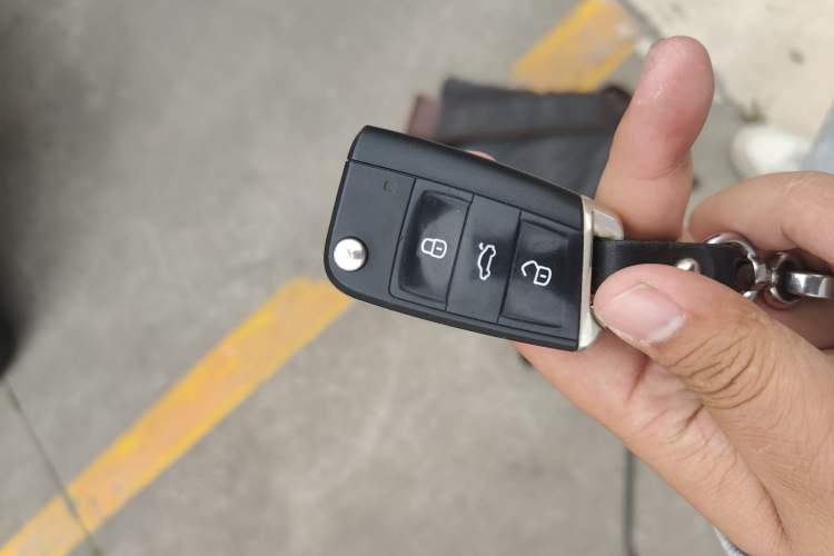 Used Skoda Kodiaq 2017 TSI330 7-Seater Two-Wheel-Drive Luxury Edition Vehicle Key