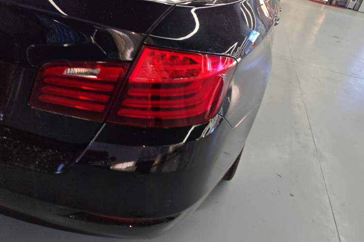 Used BMW 5 Series 2017 525Li Leading Model Right Rear Taillight