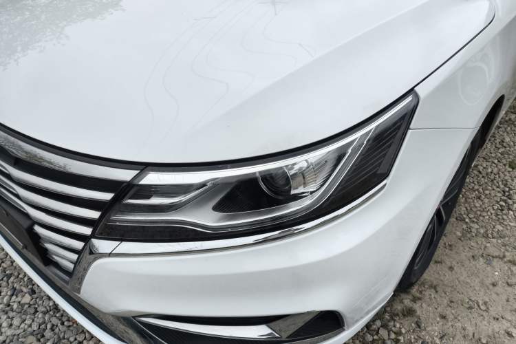 Used Roewe i6 New Energy 2019 PLUS 50T Internet Glory Flagship Edition