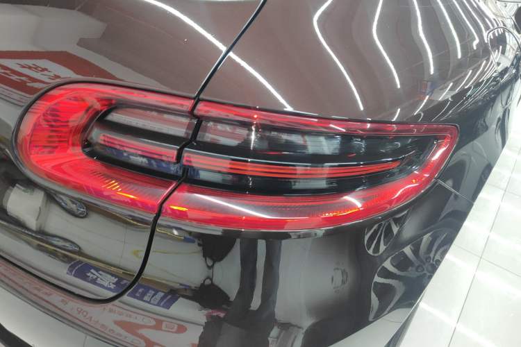 Used Porsche Macan 2017 Macan 2.0T
