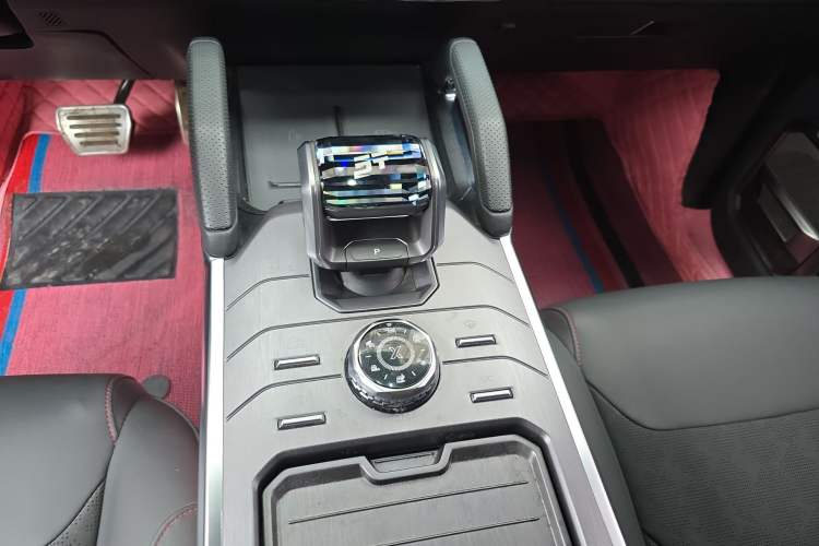 Used JETOUR Traveler 2023 2.0T All-Wheel-Drive CrossPRO
