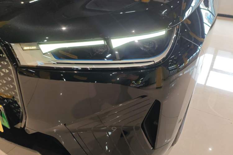 Used BMW iX 2022 xDrive40 Left Front Headlight