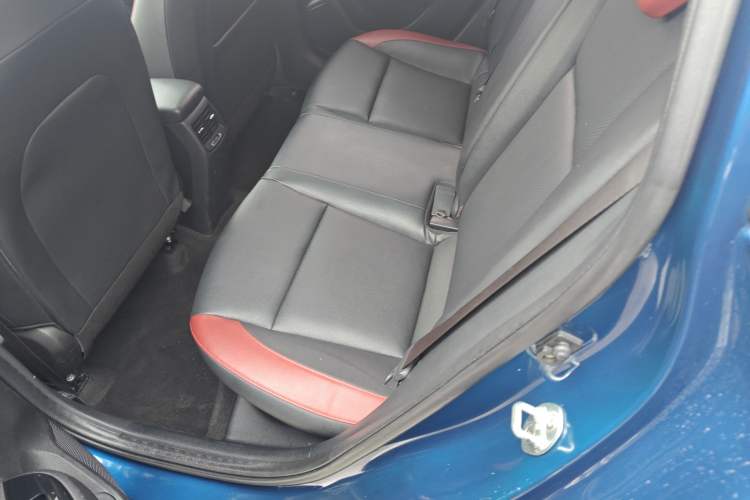 Used Kia KX Cross 2019 1.6L Automatic Dynamic Sunroof Version China VI Left Rear Seat