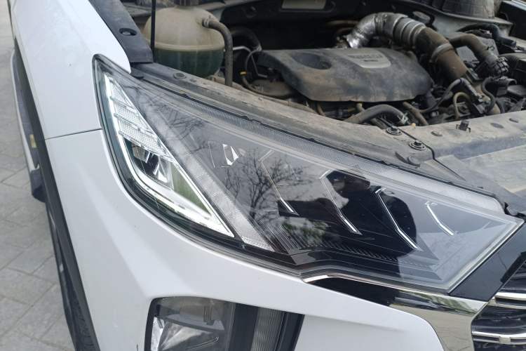 Used Hyundai Tucson 2020 280TGDi Two-Wheel-Drive GLS Fashion Edition China VI Standard Right Front Headlight