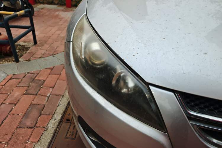 Used JAC Group Heyue 2012 1.5L Manual Luxury Sport Edition Right Front Headlight