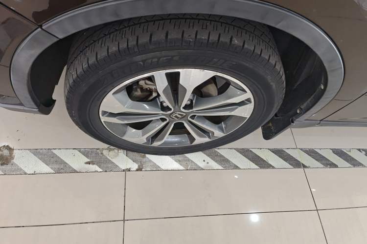 Used Luxgen U6 SUV 2015 1.8T Fashion Edition