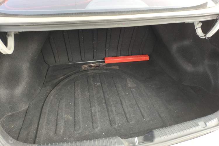 Used Kia K3 2013 1.6L Automatic GL
