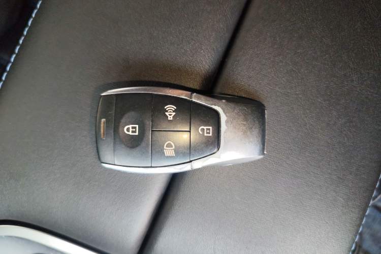 Used BAIC Off-Road BJ40 2023 2.0T Automatic Four-Wheel Drive Urban Hunter Edition Prestige Version
