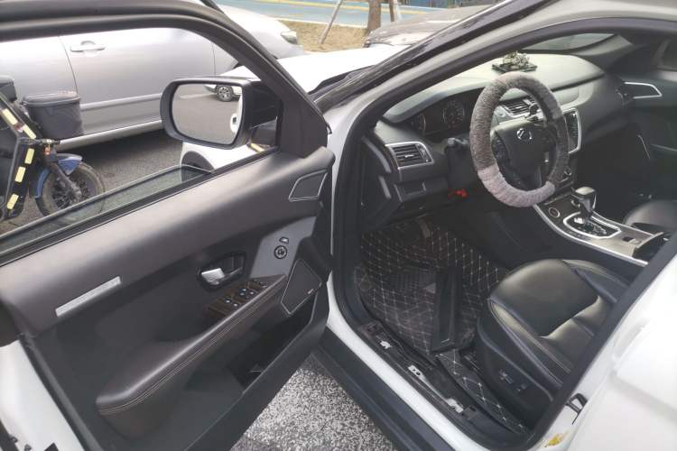 Used Land X7 2018 Geely Jingyue 1.5T Panoramic Luxury Model
