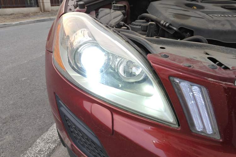 Used Volvo XC60 2011 2.0T Zhiya Edition