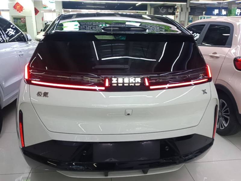 Used Zeekr X 2025 5-Seater Rear-Drive Version — 5