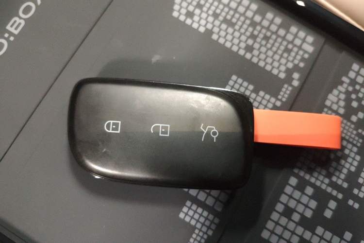 Used Lynk & Co Z20 2026 Model 430km Rear-Wheel Drive Pro Vehicle Key