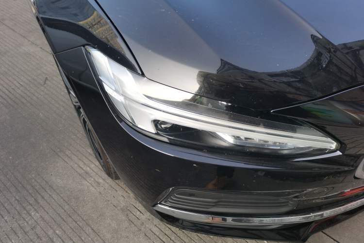 Used Volvo S90 New Energy 2022 Restyled T8 E-Drive Hybrid Zhiyi Luxury Edition
