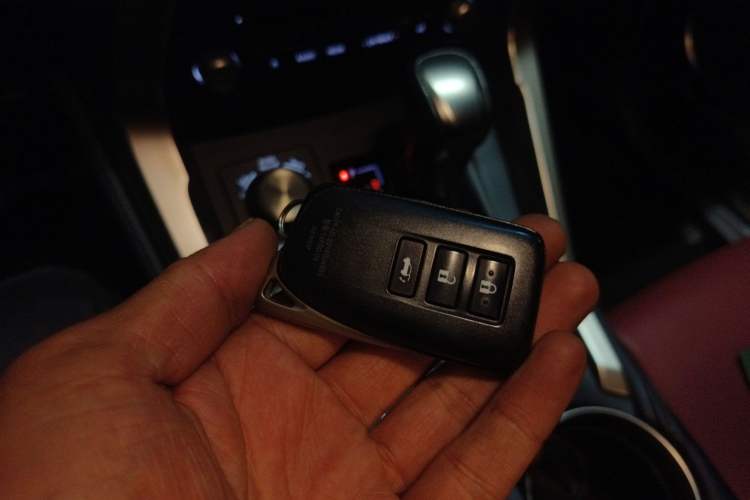 Used Lexus NX 2018 300 Front-Drive Freeline Edition
