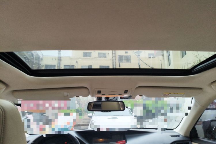 Used Lexus ES 2014 300h Elite Edition Headliner