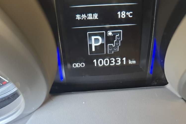 Used Toyota Prado 2016 3.5L Automatic TX-L Odometer Close Up