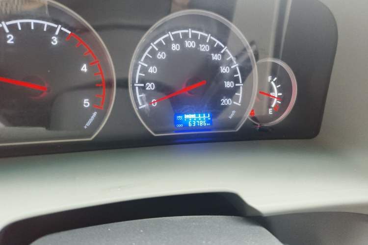 Used JAC Group Sunray 2019 1.9T Fuel-Efficient Platinum Edition 5-9 Seater Star Express
