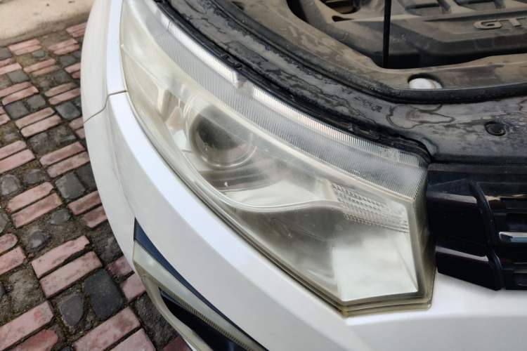 Used JMC Yusheng S330 2016 1.5L GTDi Automatic Two-Wheel Drive Prestige Edition