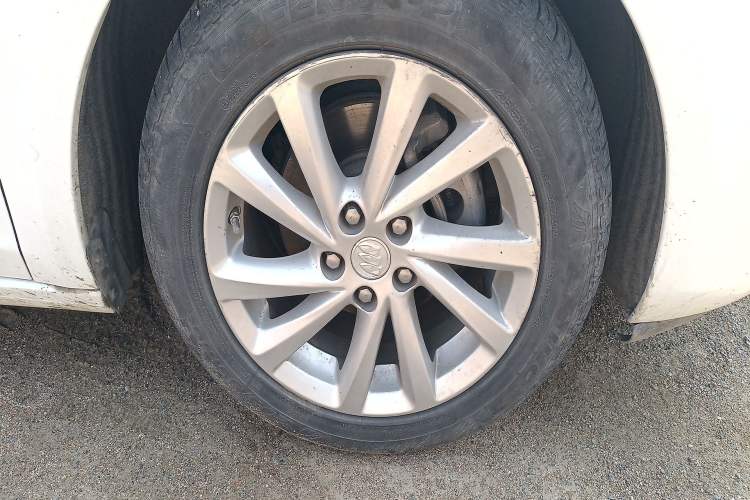 Used Buick Verano 2015 Sedan 15S Automatic Leading Model