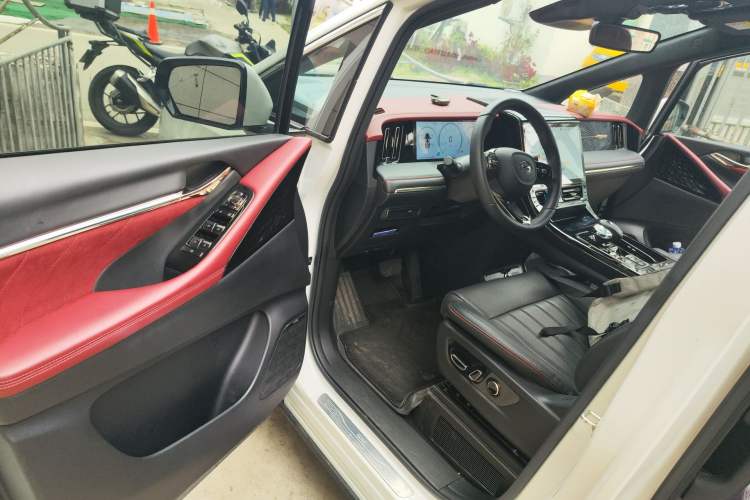 Used GAC Trumpchi M8 2023 Zongshi Series 400T Flagship Edition Driver Seat