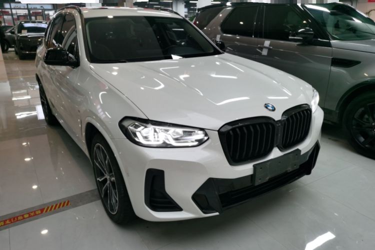 Used BMW X3 2023 xDrive30i Leading Model M Night Edition Package Front Right 45 Deg