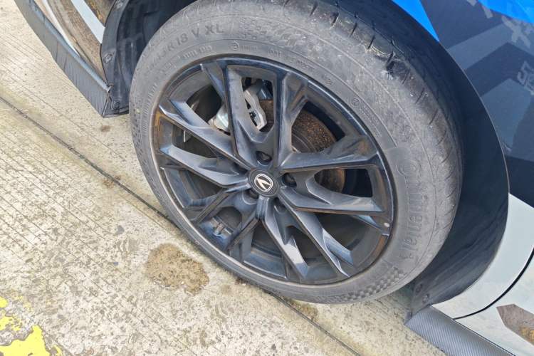 Used CHANGAN UNI-V 2024 1.5T Prestige Edition
