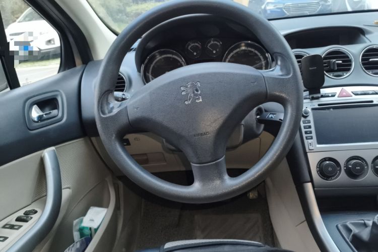 Used Peugeot 408 2011 1.6L Manual Luxury Edition Steering Wheel