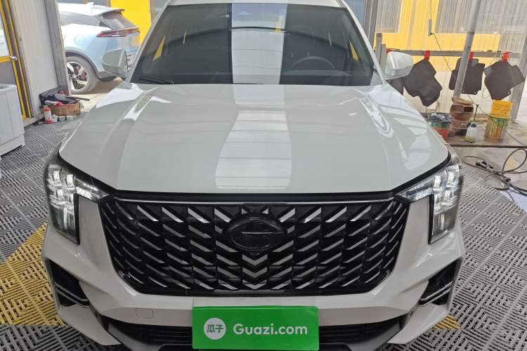 Used GAC Trumpchi GS8 2025 Linghang Series 2.0 TGDI Two-Wheel-Drive Luxury Edition 5 Seats